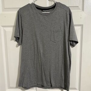 VRST men’s oversized pocket tee